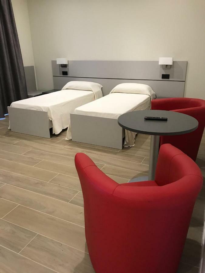 Roma Rooms أنكونا المظهر الخارجي الصورة